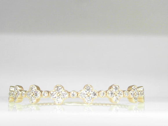 14k Yellow Gold Diamond (2.85ct) Bangle Bracelet