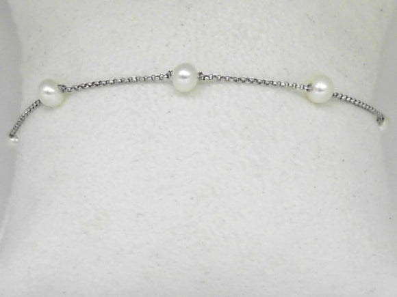 White Gold Freshwater Pearl Station Bracelet