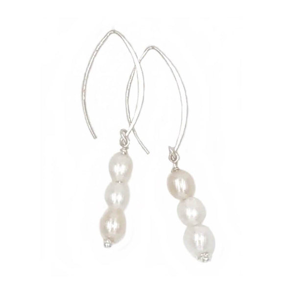 Earth Grace Trinity Pearl Earrings