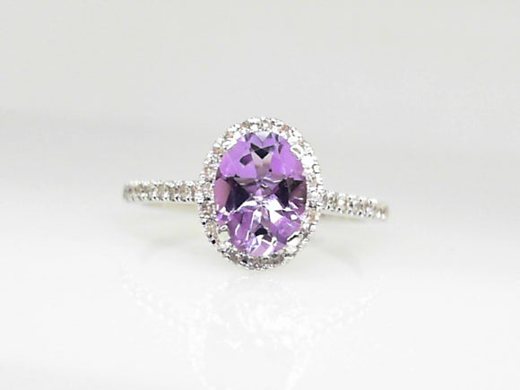 White Gold Oval Amethyst Ring with Diamond Halo and Shanks