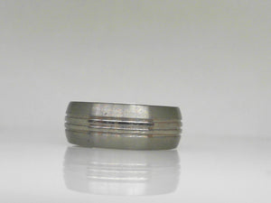 Men's Titanium Band size 8.5