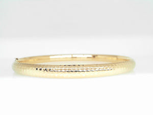 14k Yellow Gold Ladies Bangle Bracelet