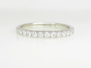 14K WG .25 CTW 11 Stone Diamond Band #17327