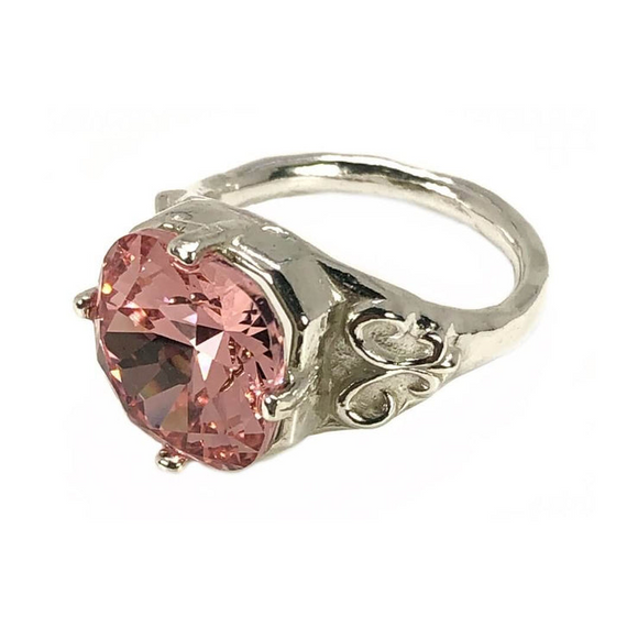 Sterling Silver Heirloom Ring Peach Stone Size 6