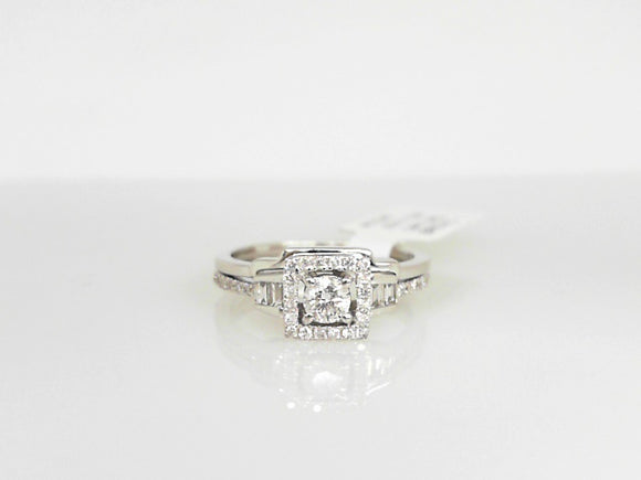White Gold Round Diamond Engagement Ring with Square Diamond Halo