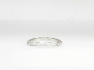 14K White Gold Diamond Wedding Band