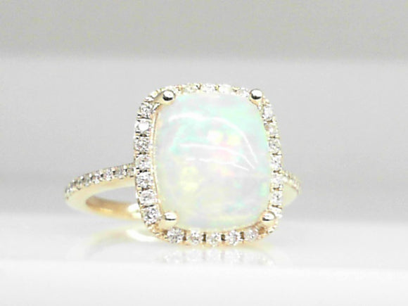 14k Yellow Gold Opal (2.85ct) and Diamond Halo Ring