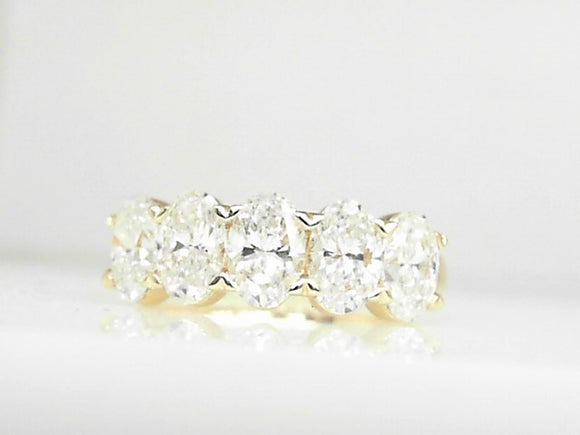 14k Yellow Gold Lab Oval Diamond 2.20ct Band
