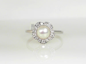 14K WG .20 CT Diamond and Pearl Ring