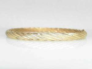 14k Yellow Gold Twisted Bangle Bracelet