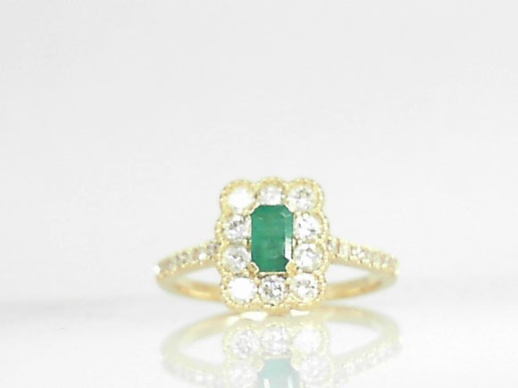 14k Yellow Gold 0.33ct Emerald and 0.55ct Diamond Ring