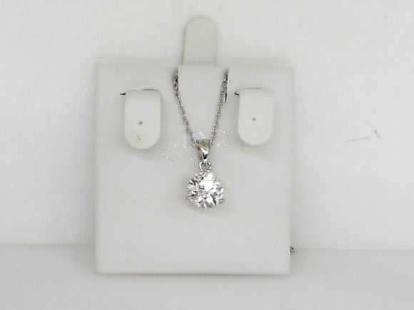 Sterling Silver Swarovski Crystal Solitaire Necklace