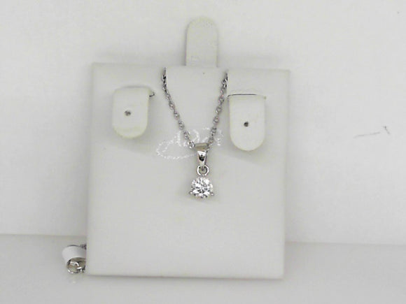 Sterling Silver Swarovski Crystal Solitaire Necklace