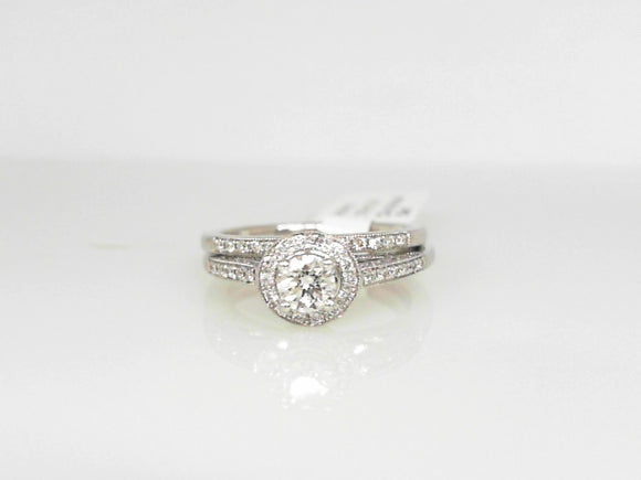 White Gold Round Diamond Bridal Set with Halo