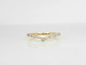 Yellow Gold Round and Baguette Diamond Curved Band