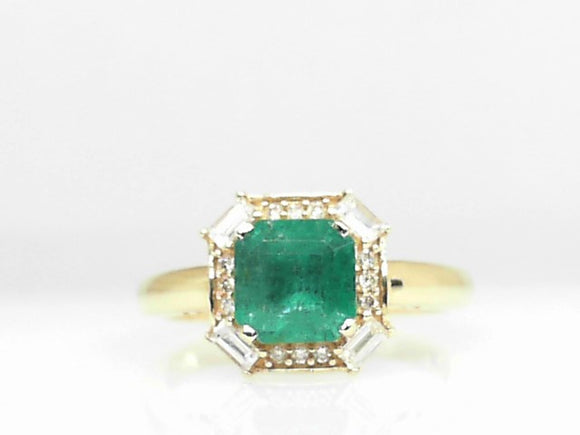 18k Yellow Gold Emerald and Diamond Ring