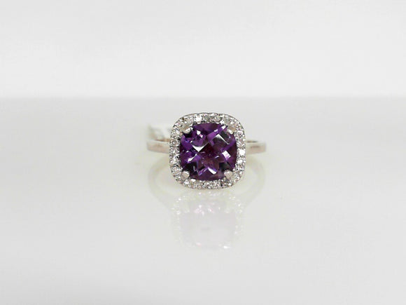 White Gold Cushion Cut Amethyst Ring with 0.14 CT Diamond Halo