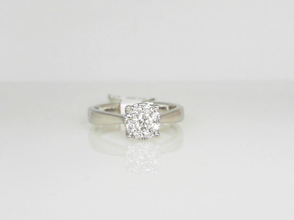 White Gold Round Diamond Cluster