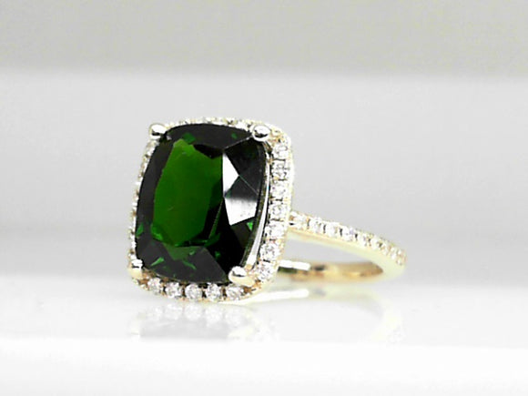 14k Yellow Gold Chrome Diopside (4.40ct) and Diamond Halo Ring