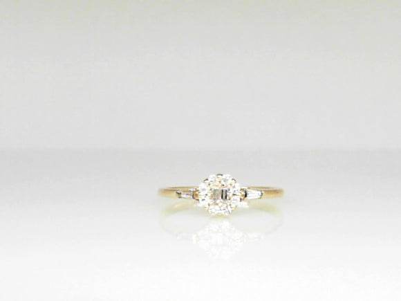 Yellow Gold .21 CT Diamond Fashion Ring with Emerald and Round Cut Diamonds