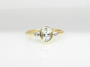 10k Yellow Gold Aquamarine and Diamond Ring