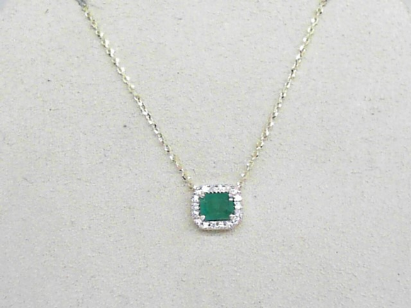 14k Yellow Gold 0.50ctw Diamond and Emerald Necklace