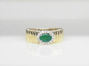 14k Yellow Gold 0.40ct Emerald and 0.13ct Diamond Ring